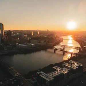 The George Washington On Mt Washington Apartment Pittsburgh